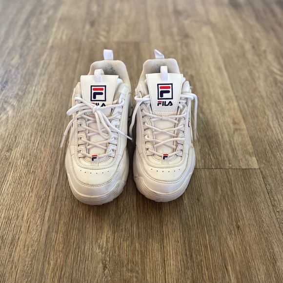 FILA womens size 7 shoes - Picture 3 of 5